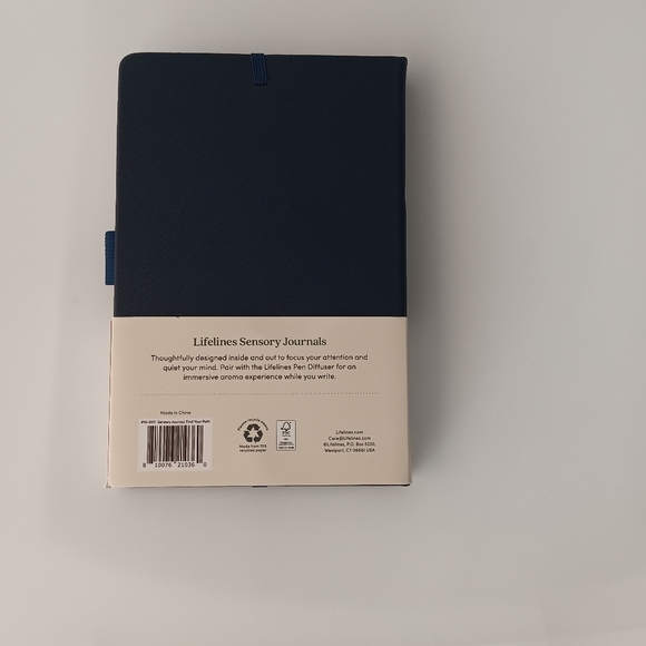 NEW Lifelines Find Your Path Sensory Journal Notebook Tactile Pages & Cover Blue - Picture 3 of 12